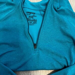 Women’s Patagonia Blue Quarter-zip Size Small